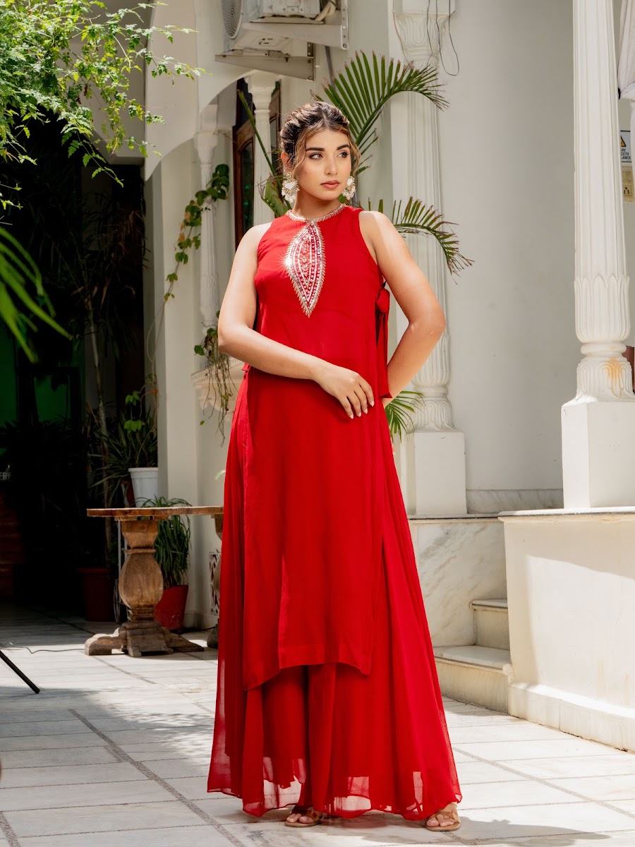 Laal Ishq Blood Red Georgette Kurta Set alternate angle