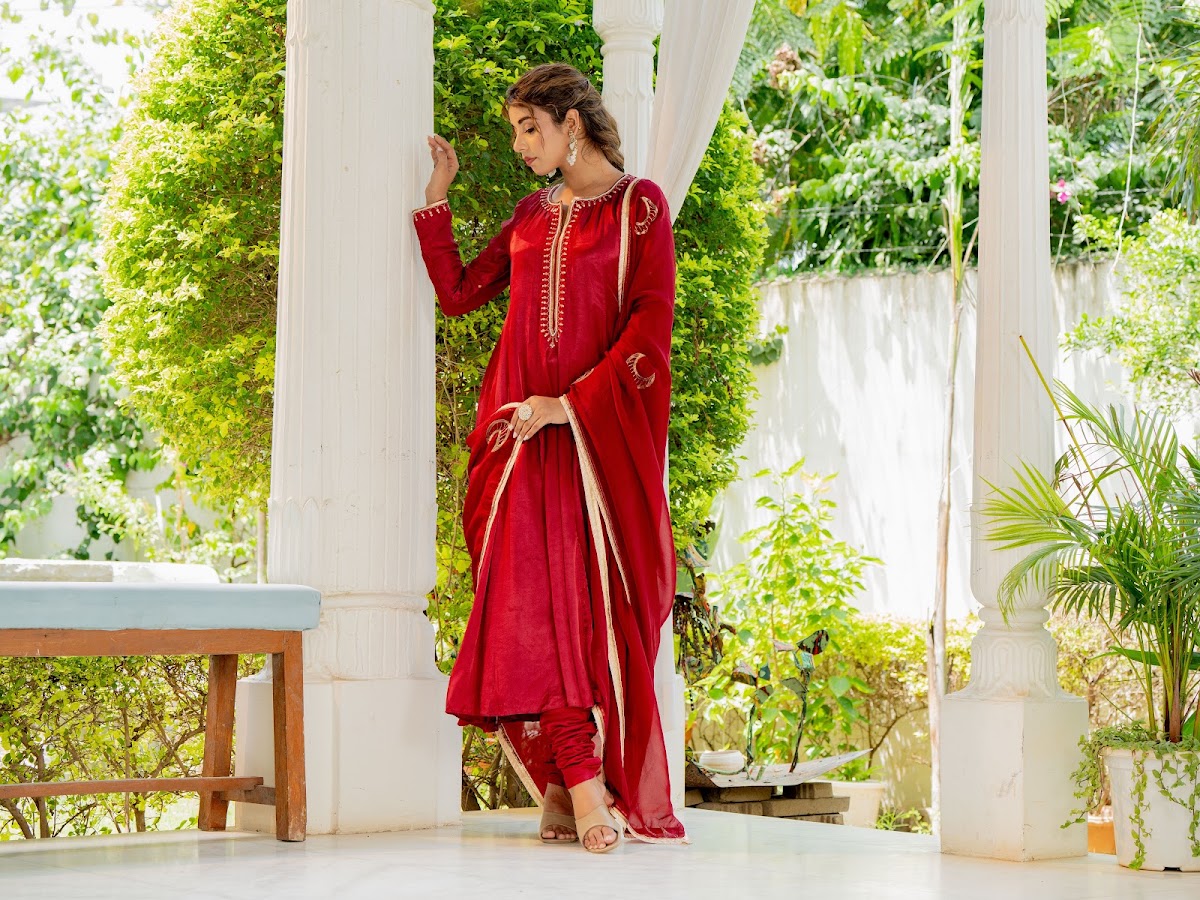 Fitoor Crimson Gajji Silk Anarkali Set alternate angle